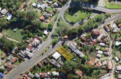 Terreno amplo à venda, em frente à torre de informações em nova petrópolis