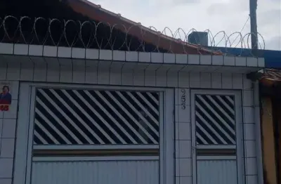 Casa com 2 quartos à venda na Rua Vinte e Um de Setembro, 1004, Vila Mirim, Praia Grande