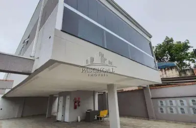 Casa com 2 quartos em condomínio fechado no coração do bairro Ocian com área gourmet e piscina