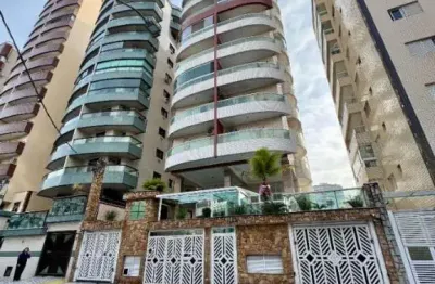 Apartamento 2 suites, lavabo
200 metros da praia
Guilhermina