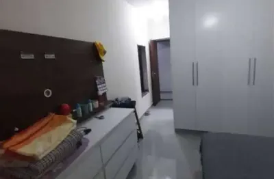 Apartamento 2 quartos Tupi, frente rua, 100 m do mar com lazer completo