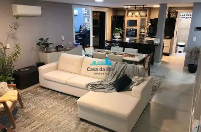 Casa com 7 quartos à venda na agronômica, florianópolis  por r$ 3.180.000