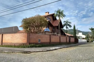 Casa com 5 quartos à venda no itacorubi, florianópolis  por r$ 2.100.000