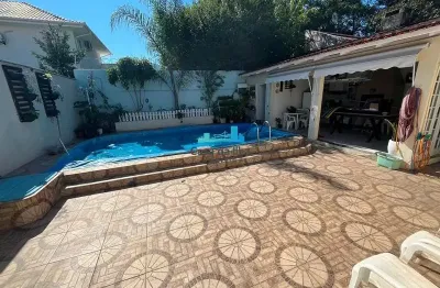 Casa com 4 quartos à venda no santa mônica, florianópolis  por r$ 2.149.000