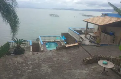 Casa com 4 quartos à venda no sambaqui, florianópolis  por r$ 4.500.000