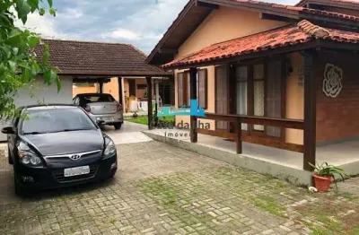 Casa com 4 quartos à venda no campeche, florianópolis  por r$ 2.200.000