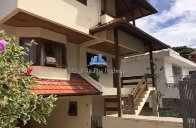 Casa comercial à venda na trindade, florianópolis  por r$ 2.000.000