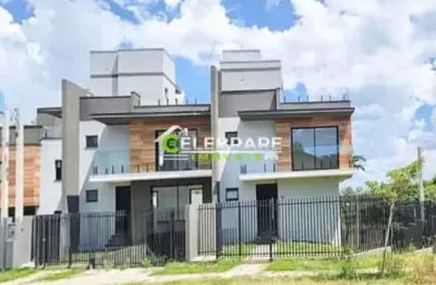 Triplex no abranches, 03 quartos, 01 suíte, terraço com lavabo.