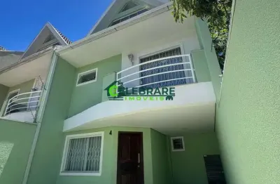 Sobrado no tingui!!! 03 qtos,suíte,sacada,churrasqueira e ático