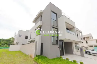 Sobrado de cond. sta cândida,03 qts,suíte,ático c/ área externa