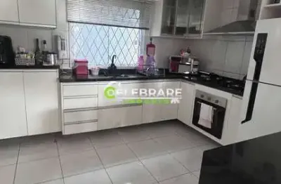 Sobrado de cond. em colombo!!! 03 qtos,suíte,sacada,planejados