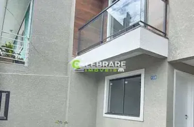 Sobrado novo sítio cercado!! 03 qtos,suíte,sacd,próx.merc goes