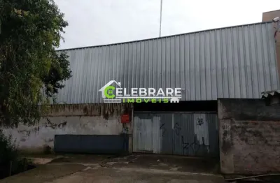 Barracão no cajuru!! recepção,banheiro,cozinha,deposito pequeno