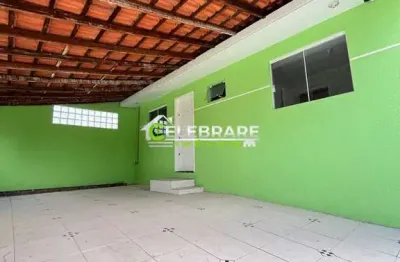 Casa de cond. em colombo! 03 qtos,gar. coberta,amplo terreno