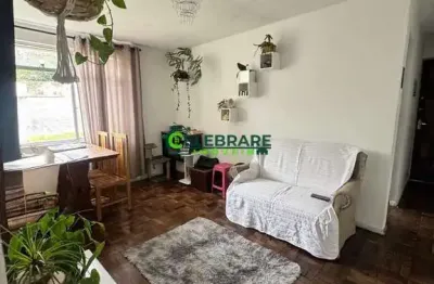 Apto em condomínio no atuba!!! 02 qtos, próx. ao parque atuba