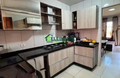 Casa no são dimas,colombo!! 03 qtos, ótima localização!