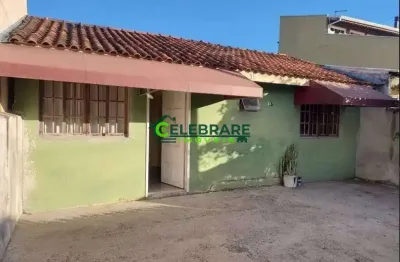Casa no alto tarumã em pinhais!!! 02 qtos,próx. merc. bom jesus