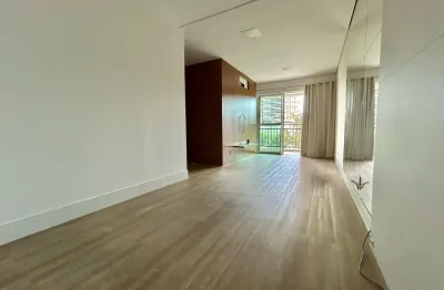 Apartamento com 2 quartos, 1 vaga de garagem em ótima localização próximo ao batalhão