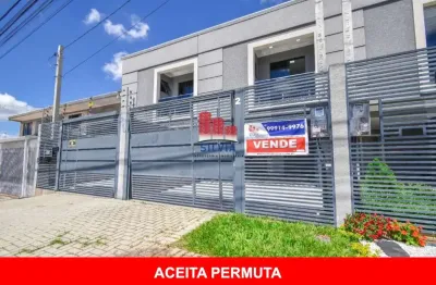 Maravilhoso sobrado com 124,94 m2, 3 quartos sendo 1 suíte, 4 vagas de garagem e uma linda área gourmet no sítio cercado.