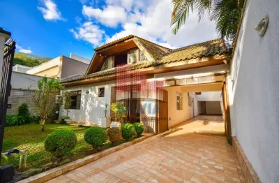 Casa com 4 quartos à venda na rua alcebíades plaisant, 475, água verde, curitiba por r$ 1.290.000