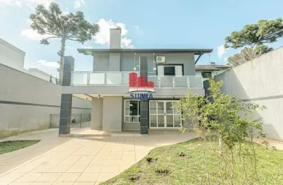Encantadora residência com 5 quartos sendo 3 suítes, 368.98m² (construída), 670.98m² (terreno) no campo comprido - curitiba