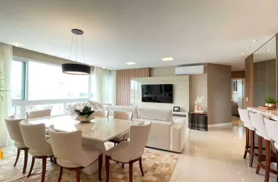 Apartamento de alto padrão à venda no edificío puerto velero no centro de balneário camboriú