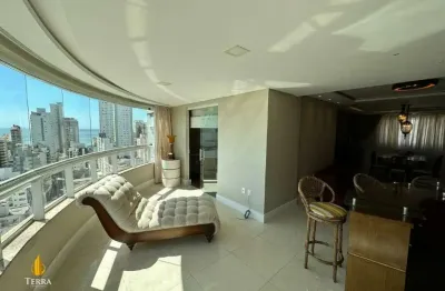 Cobertura duplex a venda no edifício solar do tamarindo localizado no centro de balneário camboriú.