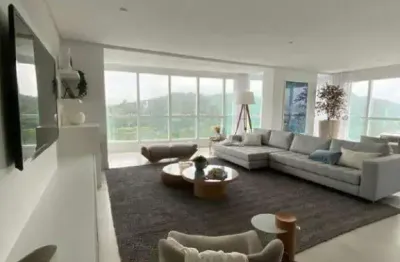 Apartamento decorado a venda no marina beach towers com 182m² de área privativa e 03 suítes.