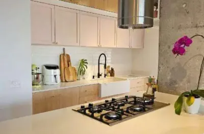 Apartamento mobiliado a venda no edifício maxhaus localizado na praia brava em itajaí.