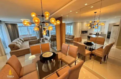Apartamento a venda no centro de balneário camboriú.