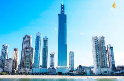 Apartamento de alto padrão frente ao mar à venda em balneário camboriú