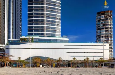 Apartamento a venda no edifício pharos residencial localizado na barra sul em balneário camboriú.