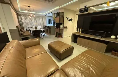 Apartamento a venda no edifício torre esmeralda localizado no centro em balneário camboriú.