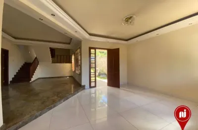 Casa com 4 dormitórios à venda, 255 m² por r$ 960.000,00 - lourdes - brumadinho/mg