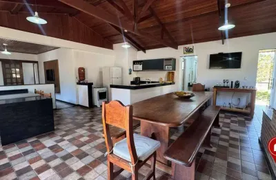 Casa com 3 dormitórios à venda, 300 m² por R$ 820.000,00 - Condomínio Quintas do Rio Manso - Brumadinho/MG