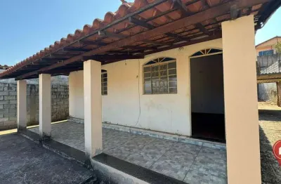 Casa com 3 dormitórios à venda, 84 m² por r$ 387.000,00 - pinheiros - brumadinho/mg