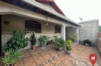 Casa com 2 dormitórios à venda, 75 m² por r$ 290.000,00 - cohab - brumadinho/mg