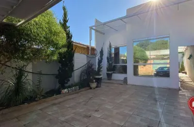 Casa com 2 dormitórios à venda, 93 m² por r$ 290.000,00 - tangará - mário campos/mg