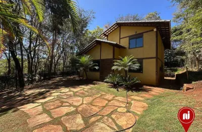 Casa com 3 dormitórios à venda, 220 m² por r$ 1.380.000 - condominio jardins - brumadinho/mg