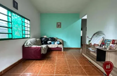 Casa com 2 dormitórios para alugar, 200 m² por R$ 1.800,00/mês - Retiro do Brumado - Brumadinho/MG