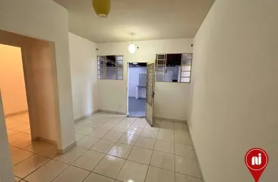 Casa com 2 dormitórios à venda, 55 m² por r$ 190.000,00 - residencial masterville - sarzedo/mg