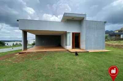 Casa com 3 dormitórios à venda, 200 m² por r$ 900.000,00 - condomínio serra dos bandeirantes - mário campos/mg