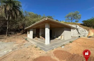 Casa com 3 dormitórios à venda, 150 m² por r$ 760.000 - serra azul - sarzedo/mg
