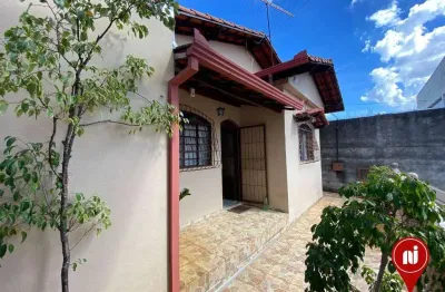 Casa com 3 dormitórios à venda, 150 m² por r$ 900.000,00 - espírito santo - betim/mg
