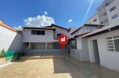 Casa com 3 dormitórios à venda, 250 m² por r$ 898.000,00 - bom retiro - betim/mg