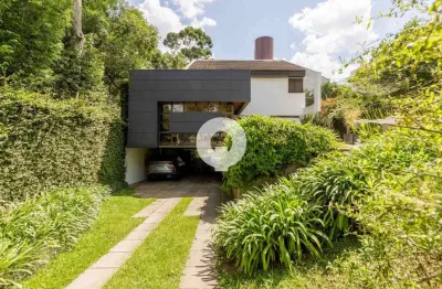 Casa à venda no jardim social, com 4 quartos, integração com natureza e área ampla