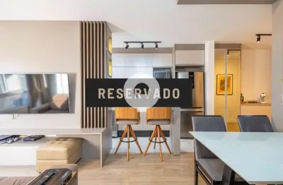 Apartamento mobiliado à venda na divisa do água verde/portão