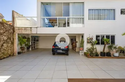 Casa com 4 quartos em condomínio natural no barreirinha