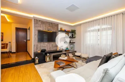 Casa térrea à venda - reformada com 219m² com edícula e piscina