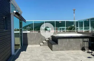 Cobertura à venda em caiobá | 3 quartos | 165m² | 4 quadras do mar